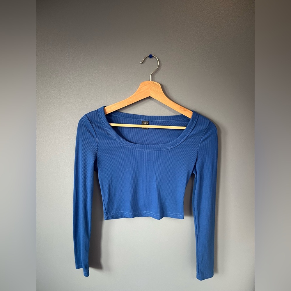 SHEIN Royal Blue Long Sleeve Crop Top
